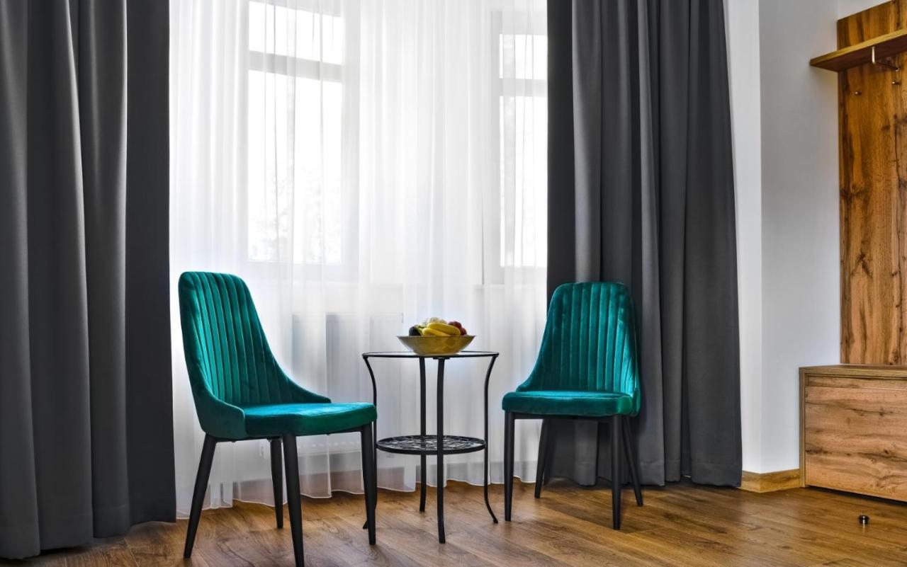 גורז'וב ווילקופולסקי Apartamenty, Boutique Rooms Villa 82, Miejsce Prkingowe מראה חיצוני תמונה