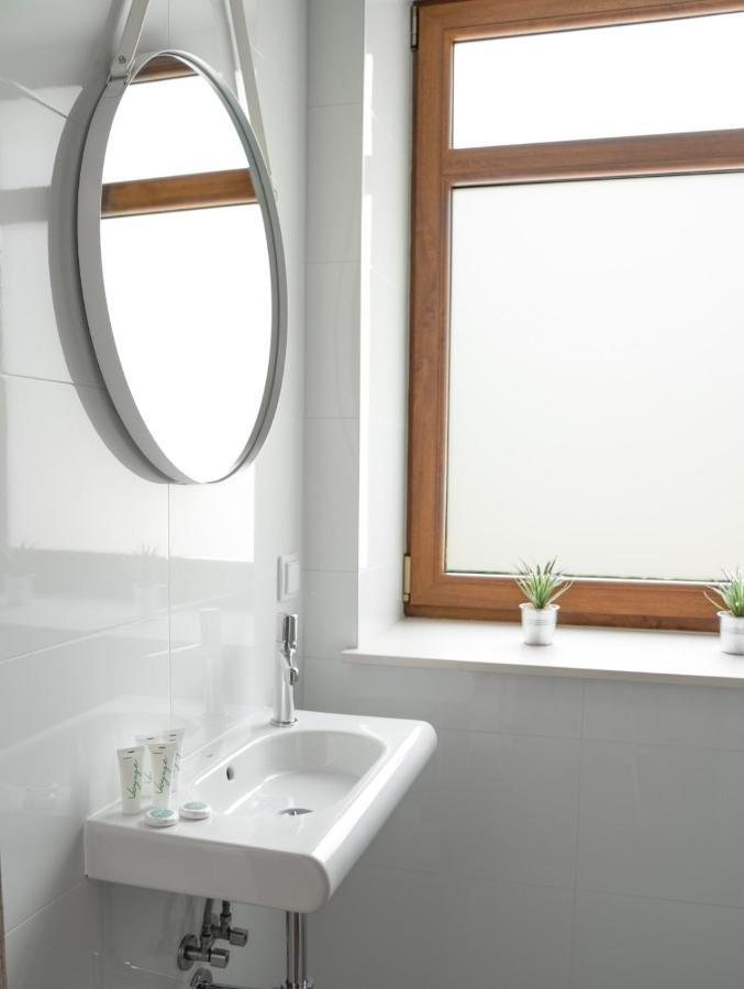 גורז'וב ווילקופולסקי Apartamenty, Boutique Rooms Villa 82, Miejsce Prkingowe מראה חיצוני תמונה