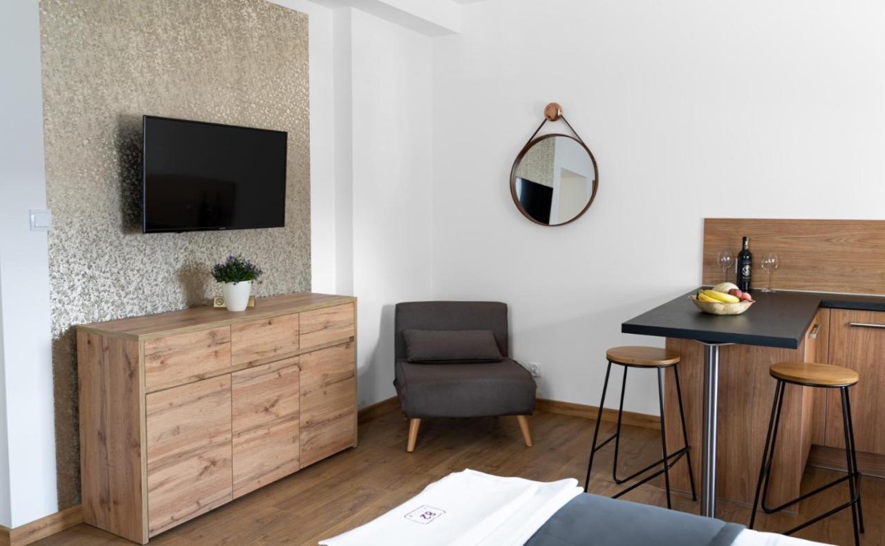 גורז'וב ווילקופולסקי Apartamenty, Boutique Rooms Villa 82, Miejsce Prkingowe מראה חיצוני תמונה
