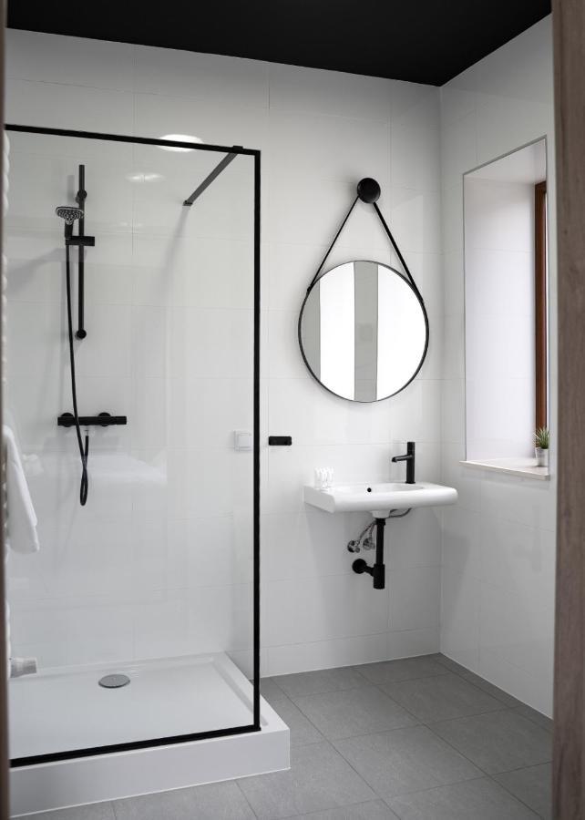גורז'וב ווילקופולסקי Apartamenty, Boutique Rooms Villa 82, Miejsce Prkingowe מראה חיצוני תמונה