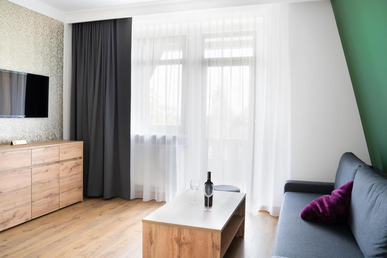 גורז'וב ווילקופולסקי Apartamenty, Boutique Rooms Villa 82, Miejsce Prkingowe מראה חיצוני תמונה
